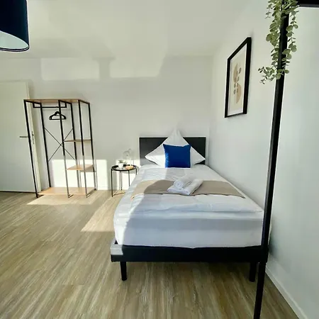 Xxl Monteure I Teams I 1,20 Betten I P I Zentral I Komfort Apartment Duisburg